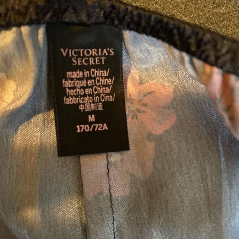 Victoria secret sleep wear set.